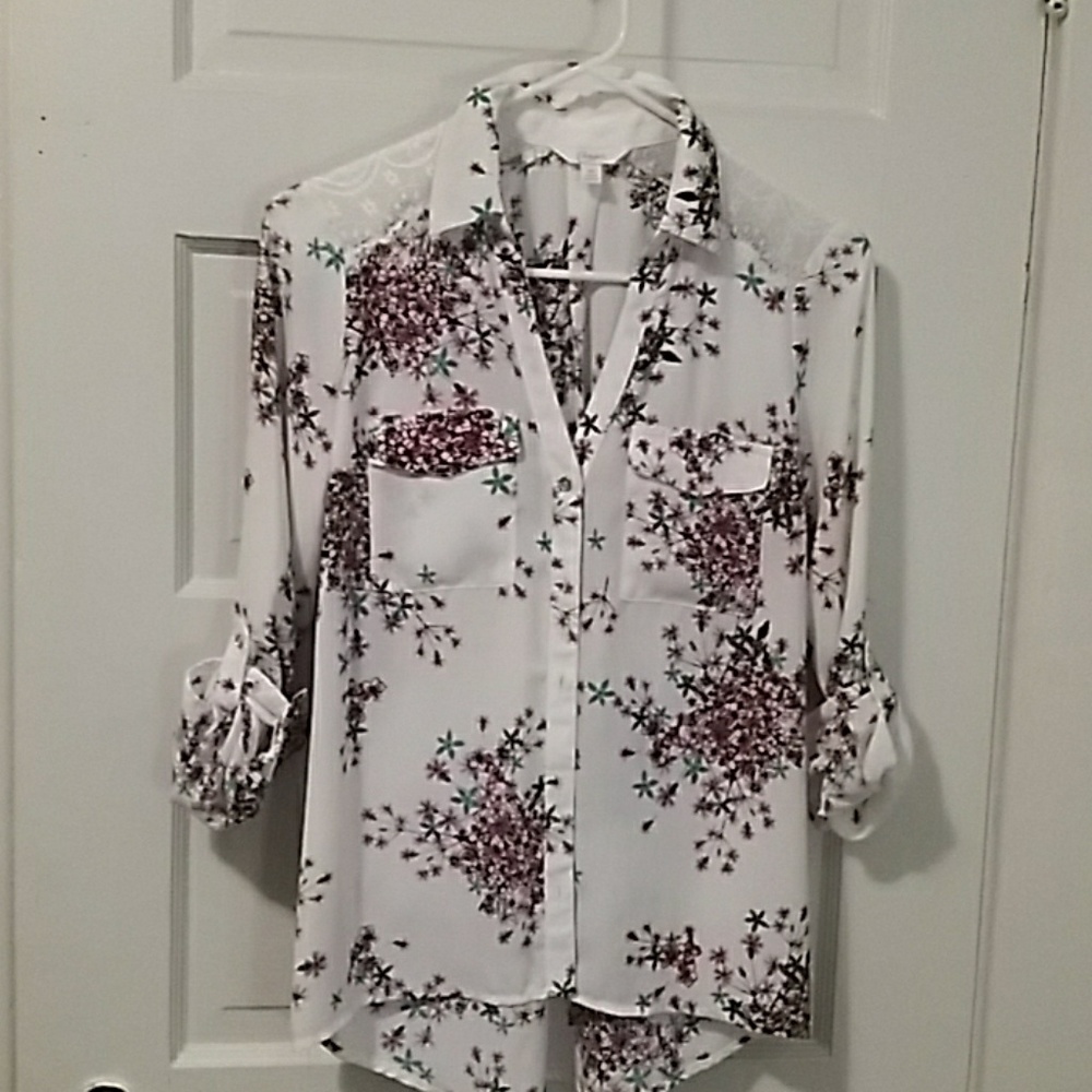 floral blouse
